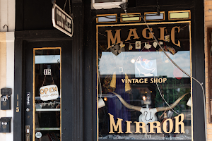 Magic Mirror Vintage image