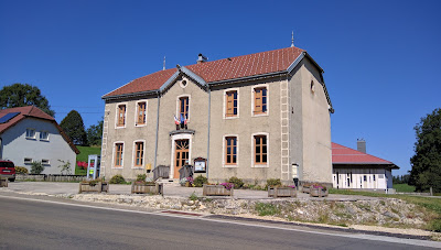 Mairie à Lac-des-Rouges-Truites