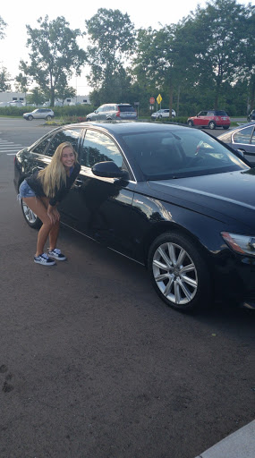 Car Dealer «LaFontaine Volvo Cars of Farmington Hills», reviews and photos, 24730 Haggerty Rd, Farmington Hills, MI 48335, USA