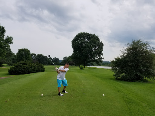 Golf Course «Wilkshire Golf Course», reviews and photos, 10566 Wilkshire Blvd NE, Bolivar, OH 44612, USA