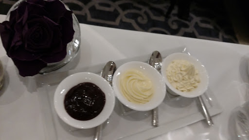 Hotel «The St. Regis New York», reviews and photos