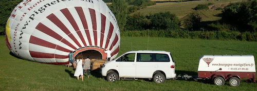 Agence de vols touristiques en montgolfière Bourgogne Montgolfière Moroges