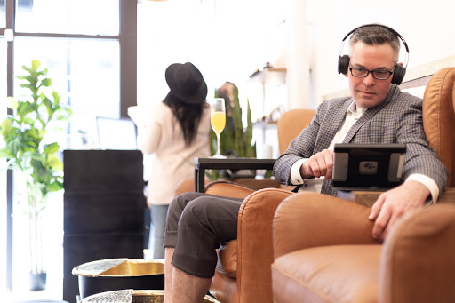 Nail Salon «Pink Toes Nail Bar & Spa», reviews and photos, 111 S Field St, Dallas, TX 75202, USA