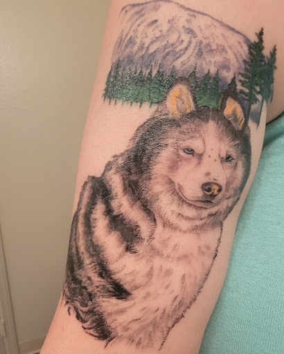 Explore hand tattoo ideas woman, creative tattoo ideas in San Diego, available at Sideshow Tattoo and Piercing