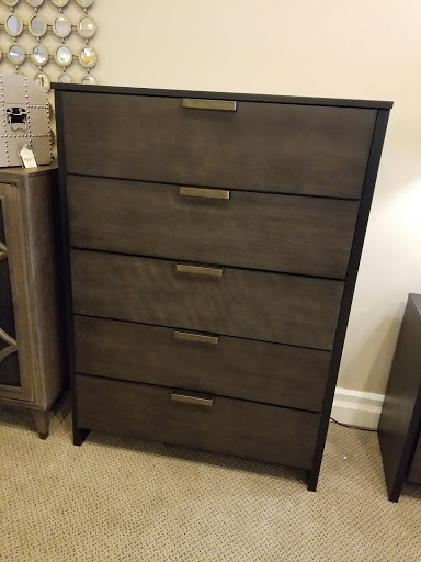 Furniture Store «Jennifer Furniture», reviews and photos, 691 Central Park Ave, Scarsdale, NY 10583, USA