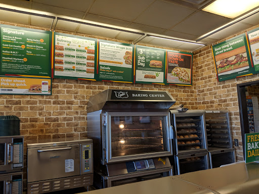 Restaurant «SUBWAY®Restaurants», reviews and photos, 1503 N Park Dr, Winslow, AZ 86047, USA