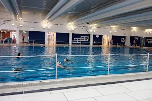 Sport- und Freizeitbad ALLDOMARE image