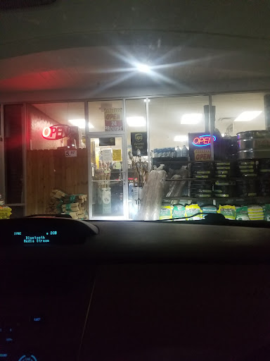 Hardware Store «Trust Hardware - Oaklandon Towne Center», reviews and photos, 11915 Pendleton Pike, Indianapolis, IN 46236, USA