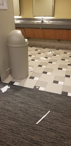 Gym «LA Fitness», reviews and photos, 114 E Hwy 67, Duncanville, TX 75137, USA