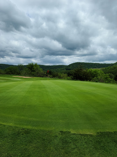 Golf Course «Cedar Valley Golf Course», reviews and photos, 25019 County Rd 9, Winona, MN 55987, USA