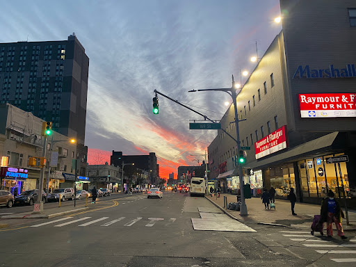 Furniture Store «Raymour & Flanigan Furniture and Mattress Store», reviews and photos, 168-23 Jamaica Ave, Jamaica, NY 11432, USA