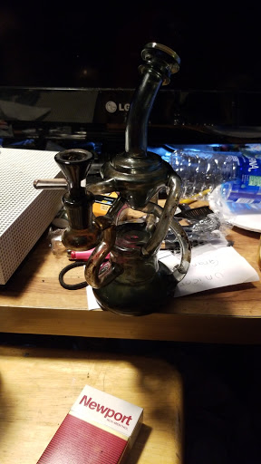 Tobacco Shop «Torched Glass, LLC», reviews and photos, 173 S Main St, Fond du Lac, WI 54935, USA