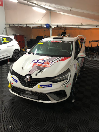 Photo 1 - API ANGERS