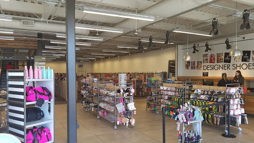 Shoe Store «DSW Designer Shoe Warehouse», reviews and photos, 21 W Hillsdale Blvd, San Mateo, CA 94403, USA