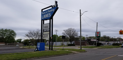 Bowling Alley «Town N Country Lanes», reviews and photos, 1100 S Wayne Rd, Westland, MI 48186, USA