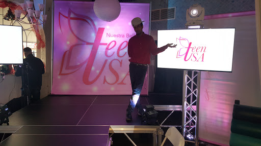 Night Club «Lauras Night Club», reviews and photos, 62 Dover St, Paterson, NJ 07501, USA