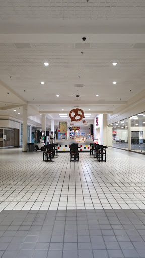 Shopping Mall «Golden East Crossing», reviews and photos, 1100 N Wesleyan Blvd, Rocky Mount, NC 27804, USA