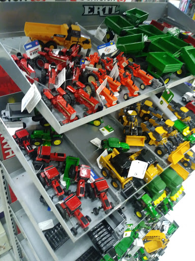 Animal Feed Store «Wilco Farm Store», reviews and photos, 2950 S Santiam Hwy, Lebanon, OR 97355, USA