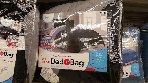 Discount Store «Big Lots», reviews and photos, 2631 MacArthur Rd, Whitehall, PA 18052, USA