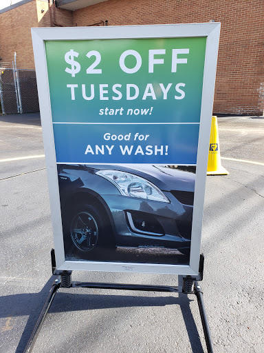 Car Wash «Diamond Shine Express Carwash», reviews and photos, 6320 Mayfield Rd, Cleveland, OH 44124, USA