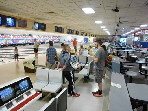 Bowling Alley «Bowl America Woodbridge», reviews and photos, 13409 Occoquan Rd, Woodbridge, VA 22191, USA