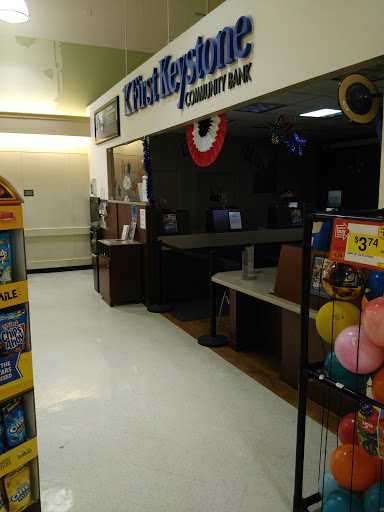 Giant Food Stores, 50 Briar Creek Plaza, Berwick, PA 18603, USA, 