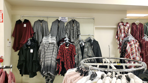 Discount Store «Roses», reviews and photos, 501 Adams Ave, Philadelphia, PA 19120, USA