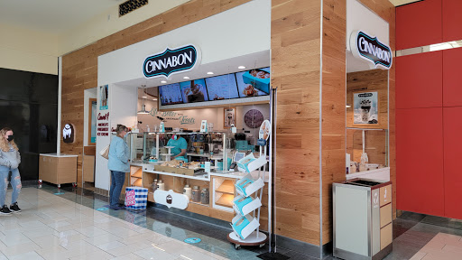 Shopping Mall «The Shoppes at Buckland Hills», reviews and photos, 194 Buckland Hills Dr, Manchester, CT 06042, USA