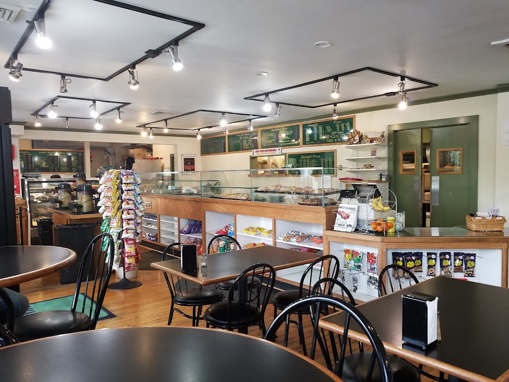 Wagon Wheels Deli 12528