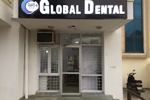 HR Global Dental Gurgaon image