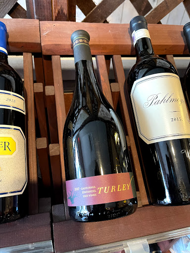 Wine Store «Toast Wines & Spirits», reviews and photos, 984 Farmington Ave B, West Hartford, CT 06107, USA