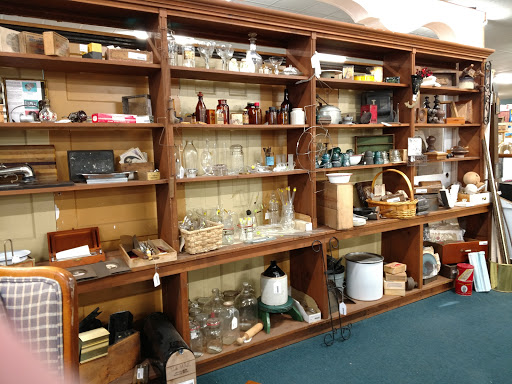 Building Materials Store «ReHouse Architectural Salvage», reviews and photos, 469 W Ridge Rd, Rochester, NY 14615, USA