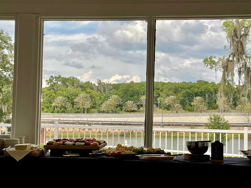 Event Venue «Highland Manor», reviews and photos, 604 E Main St, Apopka, FL 32703, USA