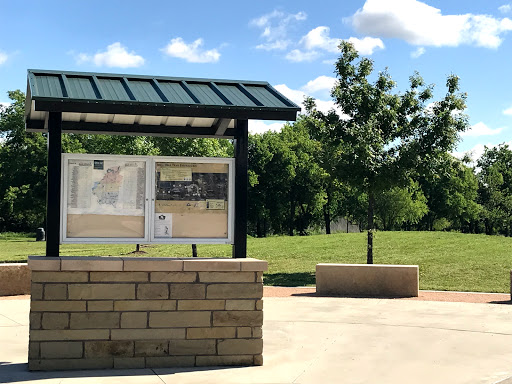 Park «Don Misenhimer Park», reviews and photos, 201 E Lonesome Dove Trail, Arlington, TX 76002, USA