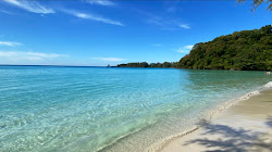 Fotografie cu Ao Jark bay Beach cu nivelul de curățenie înalt
