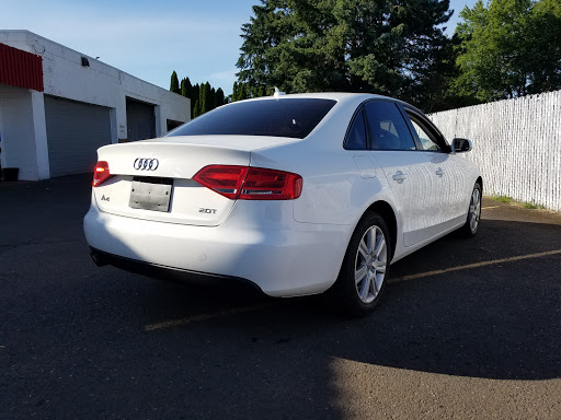 Used Car Dealer «PDX Used Cars», reviews and photos, 1475 SE Tualatin Valley Hwy, Hillsboro, OR 97123, USA