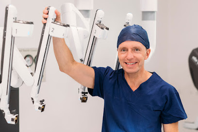 Dr. Paul Cozzi | Urologist in Miranda | Urologist in Sydney | Robotic Urological Surgeon.