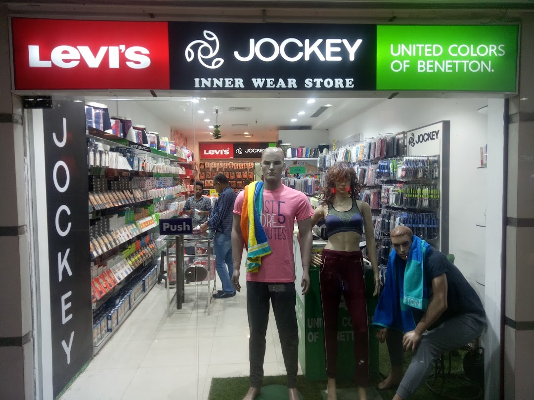 Jockey store