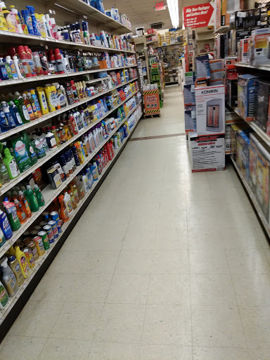 Home Improvement Store «Deronne True Value Hardware», reviews and photos, 18561 E 9 Mile Rd, Eastpointe, MI 48021, USA