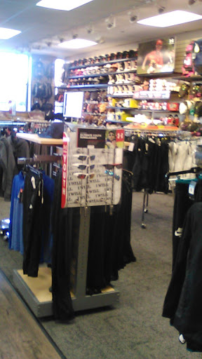 Shoe Store «Hibbett Sports», reviews and photos, 5907 Trussville Crossings Pkwy #101, Birmingham, AL 35235, USA