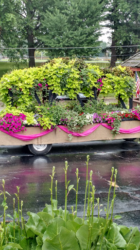 Florist «Parkview Gardens Florist & Greenhouse», reviews and photos, 1925 W Randolph St, St Charles, MO 63301, USA