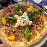 Photo n°1 de l'avis de Sarilli. fait le 03/07/2023 à 21:47 sur le  Pizzeria Mon Amour à Castellammare del Golfo