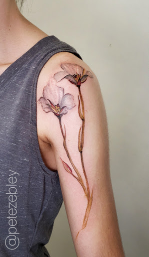 Explore back of knee tattoo ideas, creative tattoo ideas in Philadelphia, available at Central Tattoo Studio