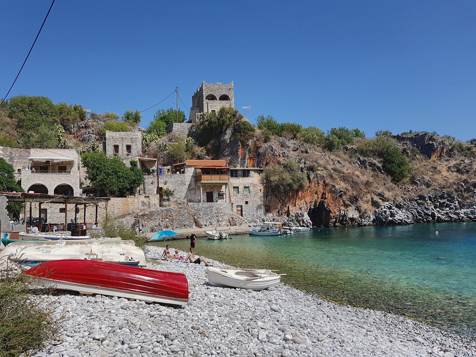Photo de Alypa beach zone sauvage