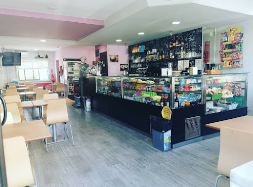 Pastelaria Nosso Café Simaura em Almada