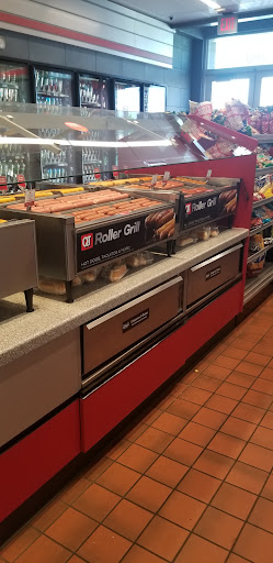 Gas Station «QuikTrip», reviews and photos, 290 E 4th St, Eureka, MO 63025, USA