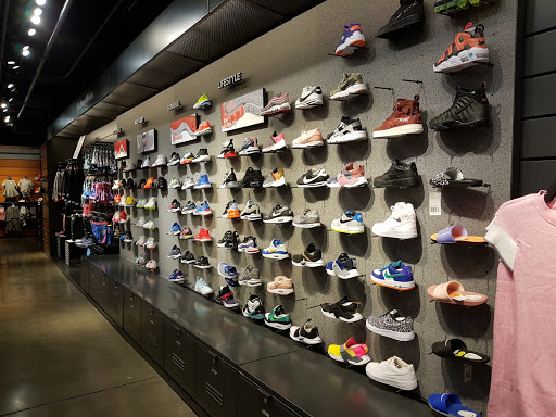 Clothing Store «Nike San Francisco», reviews and photos, 278 Post St, San Francisco, CA 94108, USA