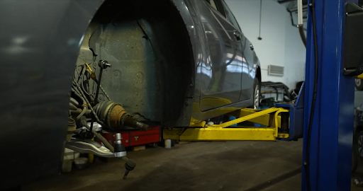 Auto Repair Shop «Logan Square Auto Repair», reviews and photos, 2442 N Milwaukee Ave, Chicago, IL 60647, USA