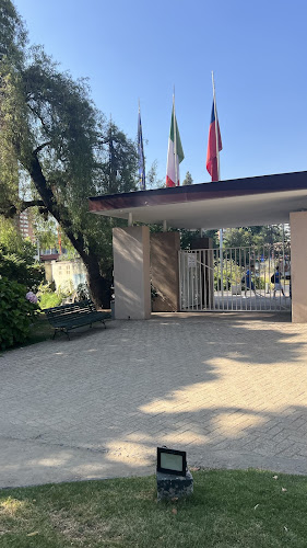 Av. Apoquindo 6589, 7560903 Las Condes, Región Metropolitana