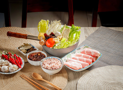 江鳥紅輕鬆食堂-鳳山火鍋推薦|火鍋/健康餐/咖哩飯 的照片